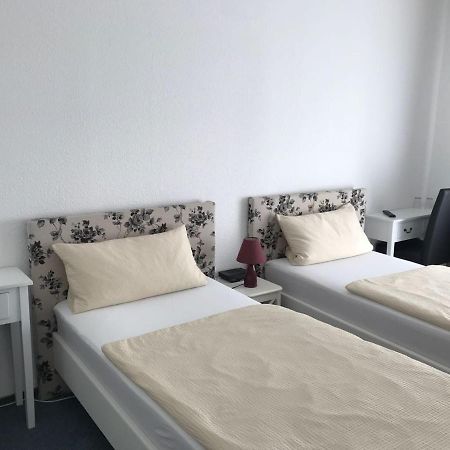 Pension Ikar Schwerin  Exteriör bild